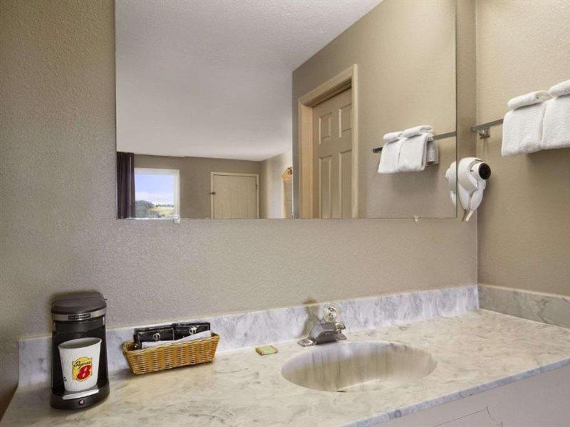 Super 8 By Wyndham Fort Chiswell Wytheville Area Max Meadows Extérieur photo