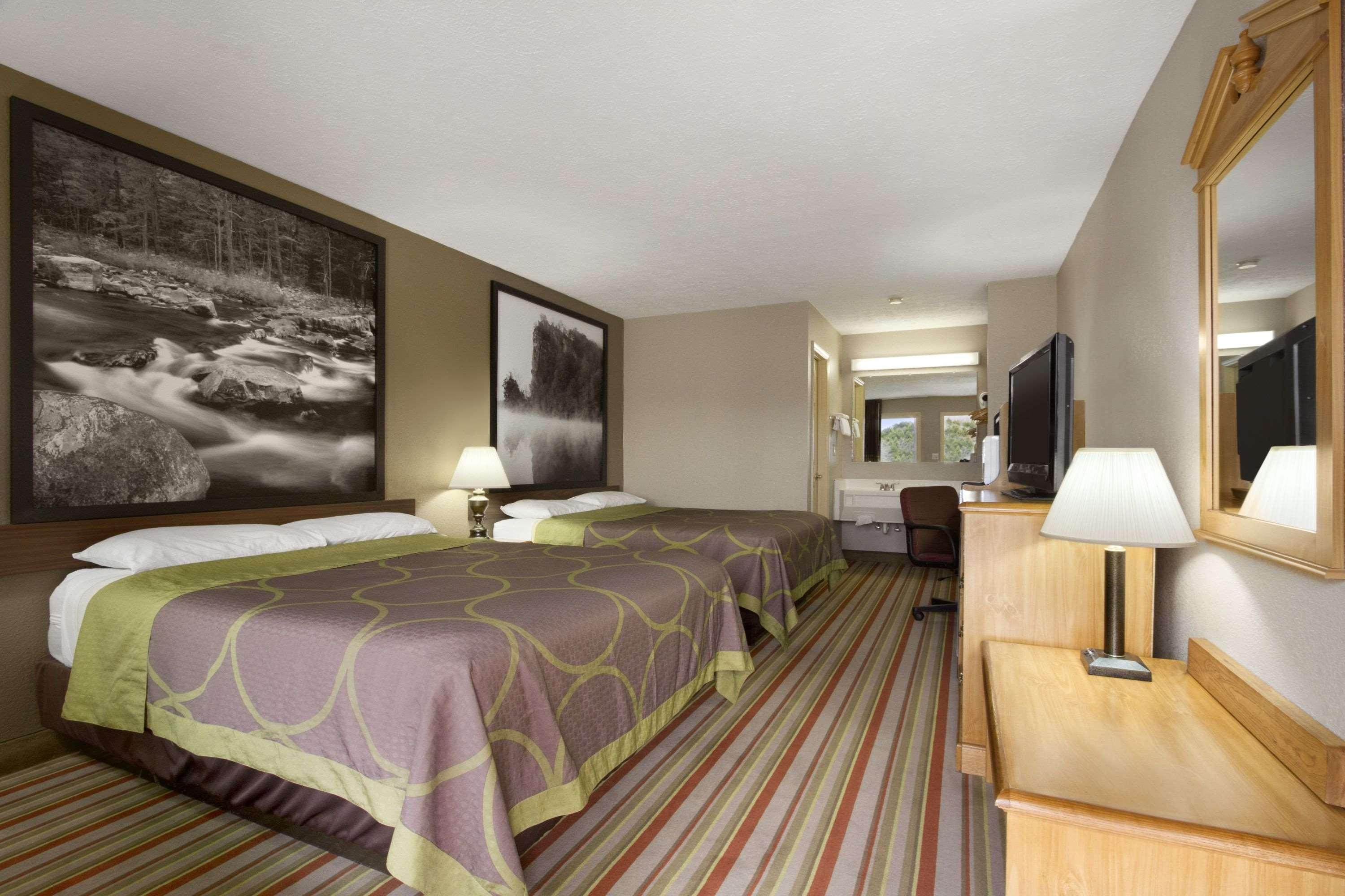 Super 8 By Wyndham Fort Chiswell Wytheville Area Max Meadows Extérieur photo