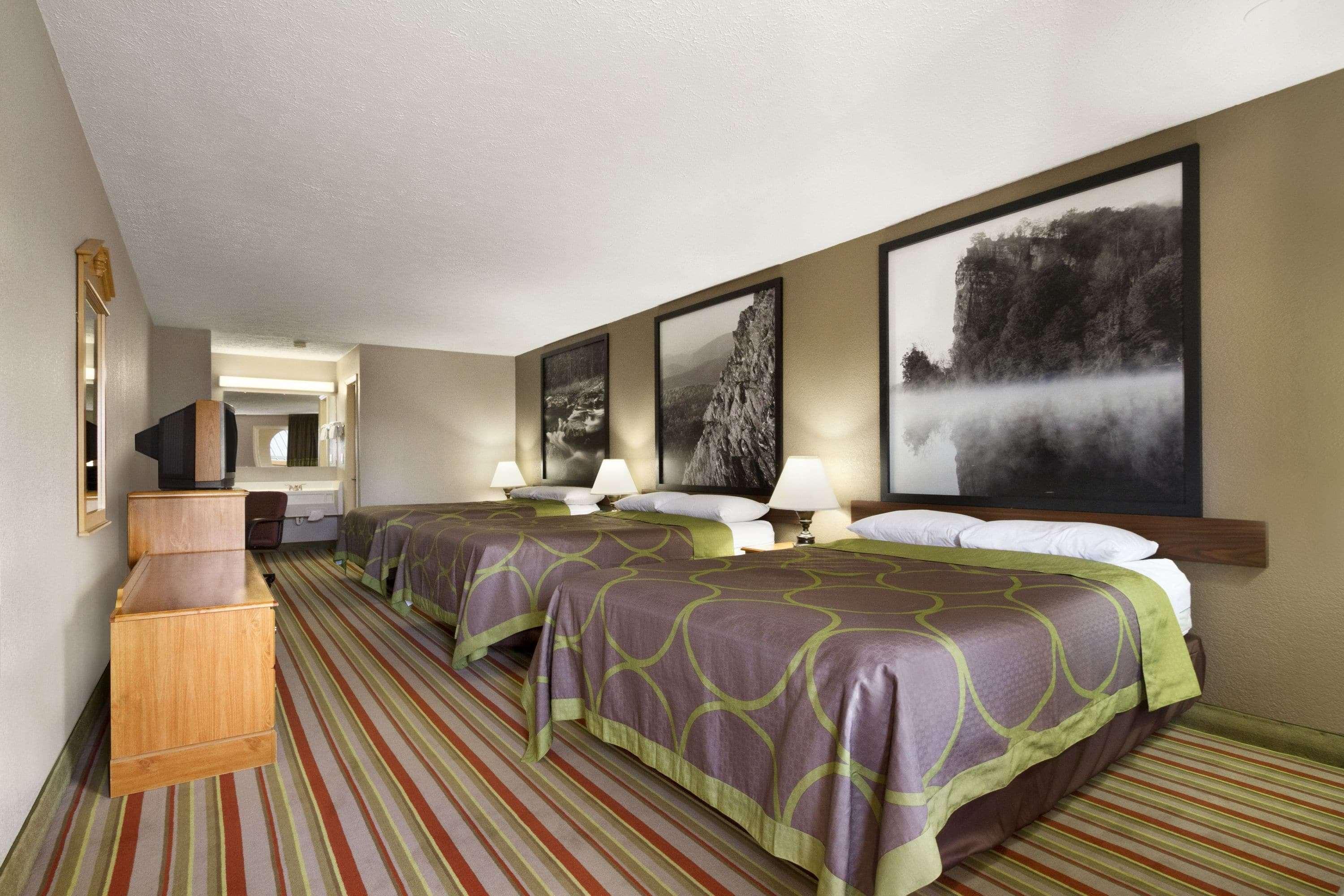 Super 8 By Wyndham Fort Chiswell Wytheville Area Max Meadows Extérieur photo