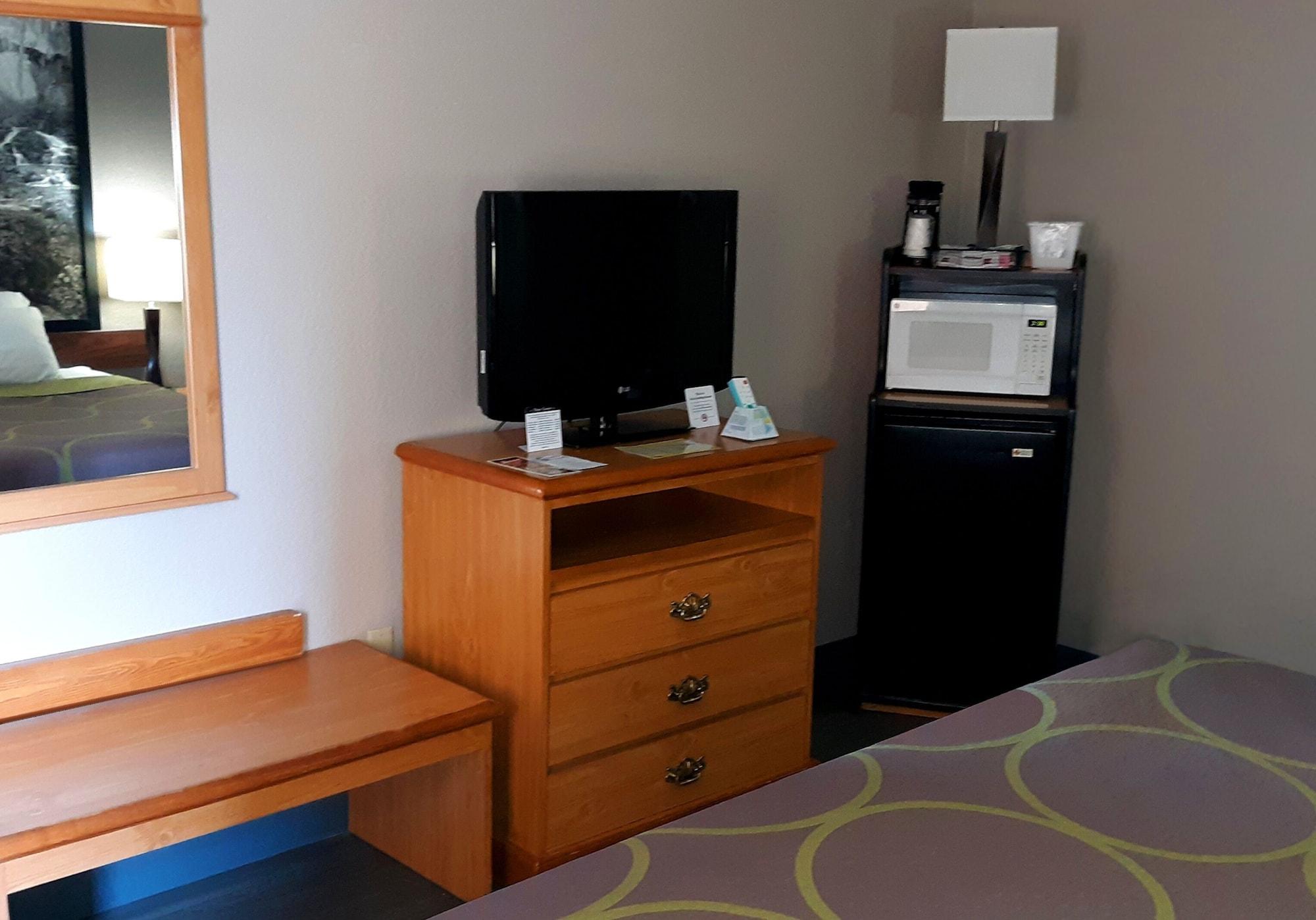 Super 8 By Wyndham Fort Chiswell Wytheville Area Max Meadows Extérieur photo